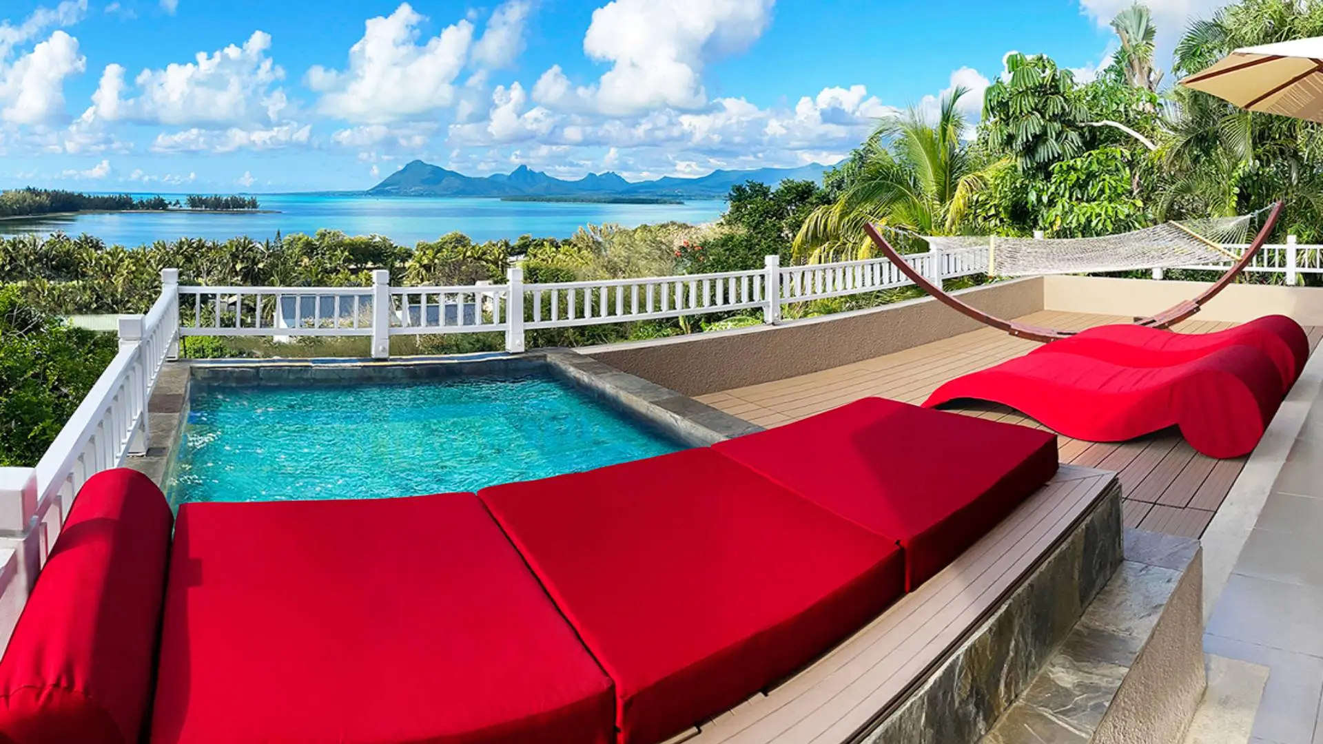 Escape Resort Crowds in Le Morne: A Quiet, Private Alternative to Busy Hotels